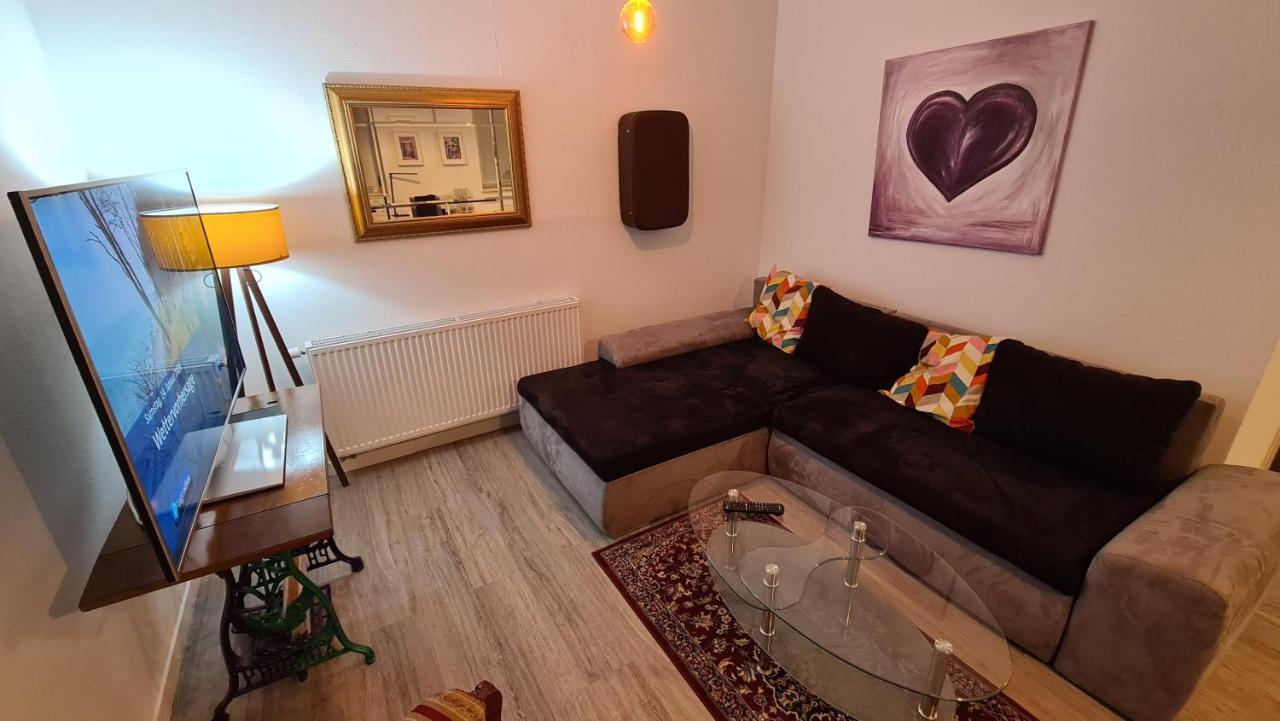 Appartement Lavendel, Ferienwohnung Mit Eigenem Eingang Wie Ein Kleines Haus Бад-Зальцуфлен Экстерьер фото